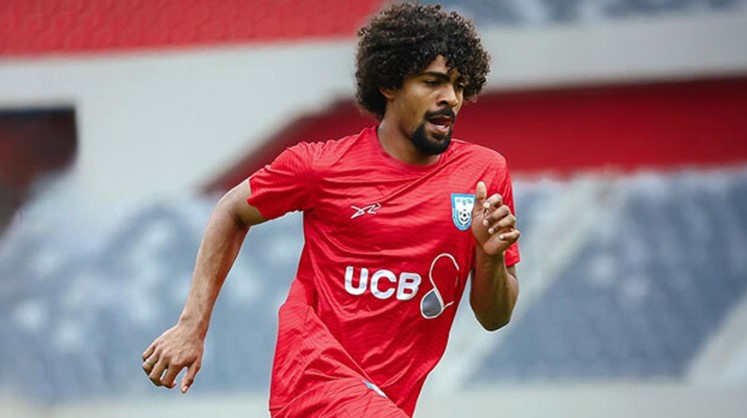 বাংলাদেশের হয়ে খেলতে আবার ফিরলেন হামজা