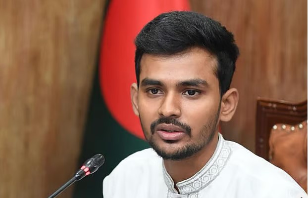 চাঁদাবাজীর অভিযোগ অস্বীকার উপদেষ্টা আসিফ ভূঁইয়ার: হাঁসের মাংস খেতে যান ওয়েস্টিনে