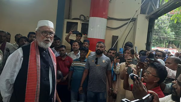 যেদিন রাস্তায় নামব, সেদিন বন্দুকও কিছু করতে পারবে না: কাদের সিদ্দিকী