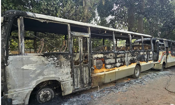 এবার ড্যাফোডিল ও সিটি বিশ্ববিদ্যালয়ের শিক্ষার্থীদের সংঘর্ষ, যা ঘটল