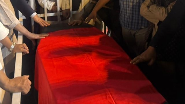 ওসমান হাদির দাফন জাতীয় কবির পাশে, জানাজা শনিবার সংসদের সামনে