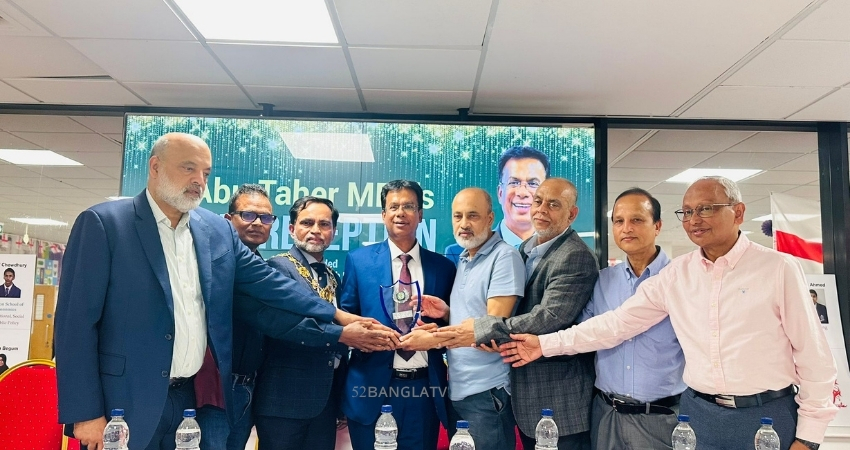 রাজকীয় সম্মাননা এমবিই অর্জনে সংবর্ধিত কবি-নাট্যকার আবু তাহের