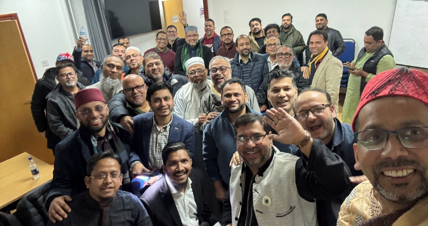 লন্ডনে 'লতা দিয়া ফতা': সৌহার্দ্য ও সম্প্রীতির ব্যতিক্রমী সেহরি আয়োজন